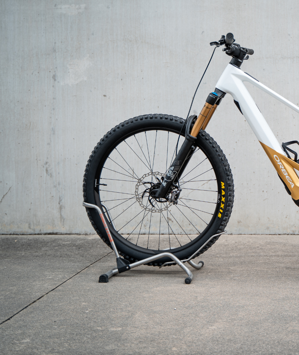 Stabilus, l'unico cavalletto universale per bici